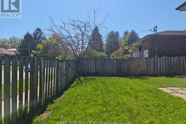 Main#2 - 58 Kitchener Road, Toronto, ON M1E2X5 Photo 4