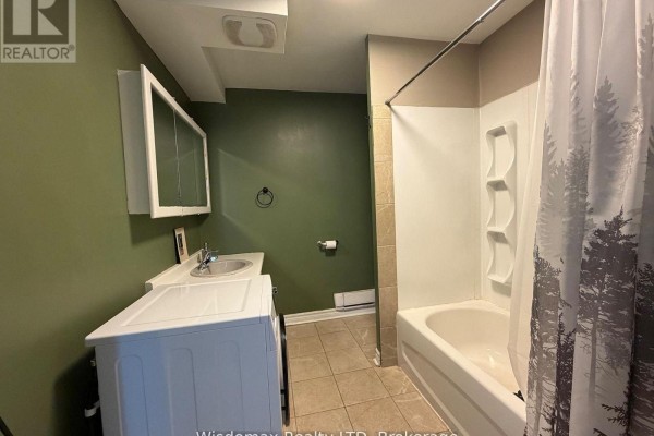 Other - Mainfloor - 3838 Rebstock Road, Fort Erie, ON L0S1B0 Photo 4