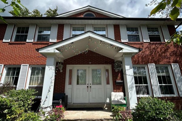 Master Bedroom Bsmt - 3 Butterfield Dr Drive, Toronto