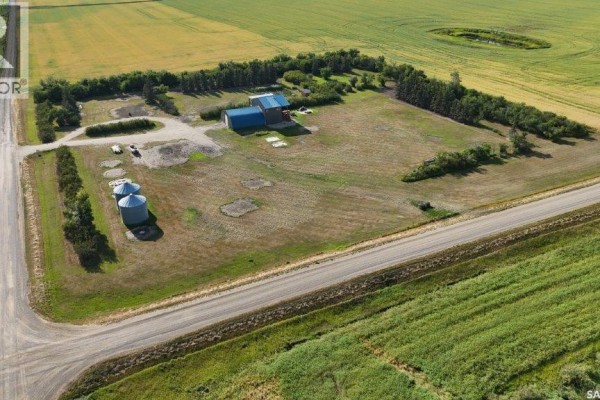 Mccullough Acreage Se 13-28-24 W3rd, Kindersley Rm No  290, SK, photo 2