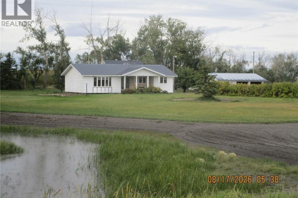 Kitchen - Mills Acreage -, Sutton Rm No  103, SK S0H3G0 Photo 2