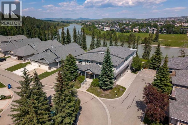 Mr, 192 Crawford Drive, Cochrane, AB, photo 2