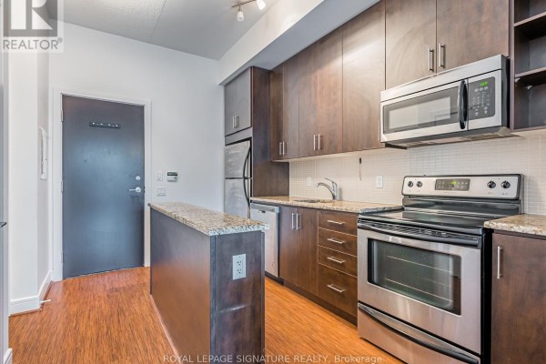 Kitchen - N401 - 116 George Street, Toronto, ON M5A2M5 Photo 3