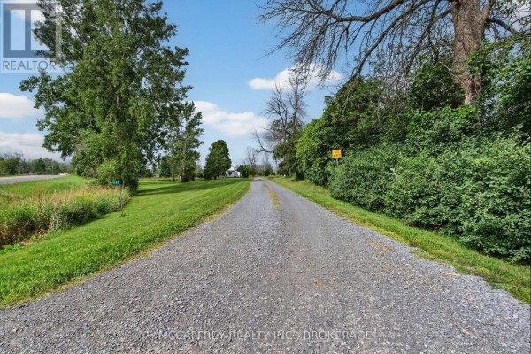 Near 1549 Doyle Road, Loyalist, ON, photo 3