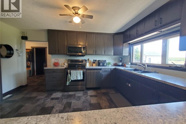 4pc Bathroom - Neville Acreage, Neville, SK S0N1T0 Photo 4