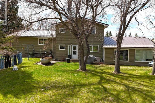 Mud room - North # 4 Skyline Road Acreage, Swift Current Rm No  137, SK S9H3W3 Photo 5