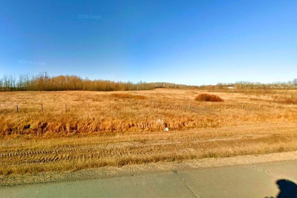 Nw 84 Ave, Lac La Biche, AB, photo 2