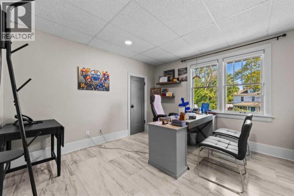 Office 2, 4802 49 Street, Camrose, AB T4V1M9 Photo 5