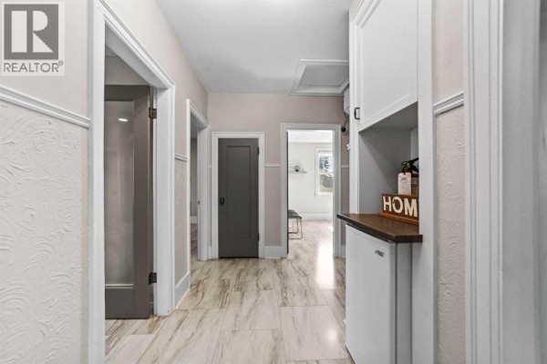 Office 4, 4802 49 Street, Camrose, AB T4V1M9 Photo 4