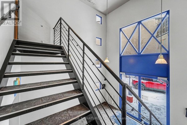Office D - 259 Danforth Avenue, Toronto, ON M4K2X4 Photo 5