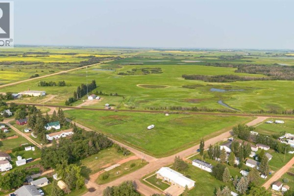 On Strom Street, Heisler, AB T0B2A0 Photo 4