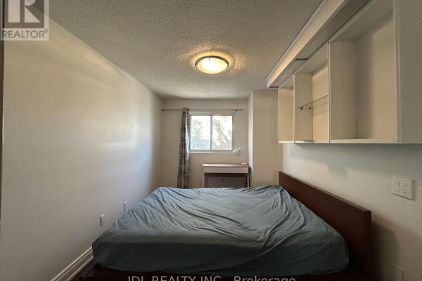 One Bedroom 2nd Floor - 66 Stonehill Crt Court, Toronto, ON M1W2V3 Photo 3