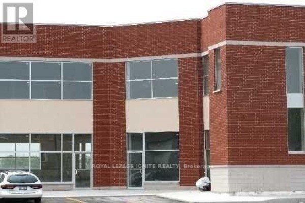 208 (one Room) - 7 Eastvale Drive, Markham, ON L3S4N8 Photo 3