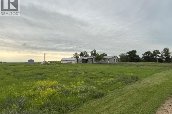 Bedroom - Outskirts Of Colgate, Lomond Rm No  37, SK S4H2J1 Photo 2