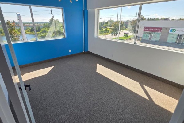 P (mezzanine) - 576 Bryne Drive, Barrie, ON L4N9P6 Photo 4