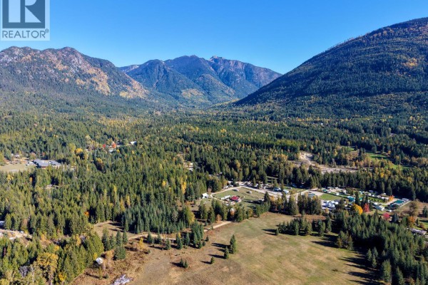 Parcel B Highway 3a Highway, Crawford Bay, BC V0B1E0 Photo 5