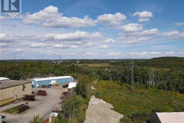 Part 1 Of 2652 Lasalle Boulevard, Sudbury, ON, photo 3