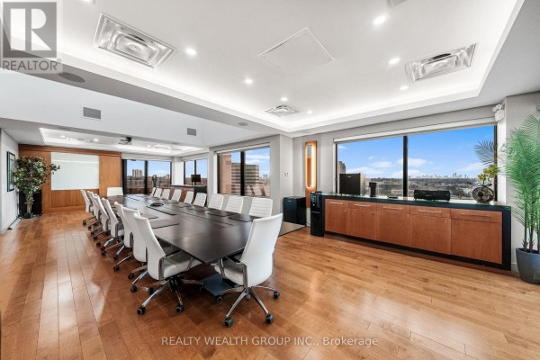Penthouse - 255 Duncan Mill Road, Toronto, ON M3B3H9 Photo 5