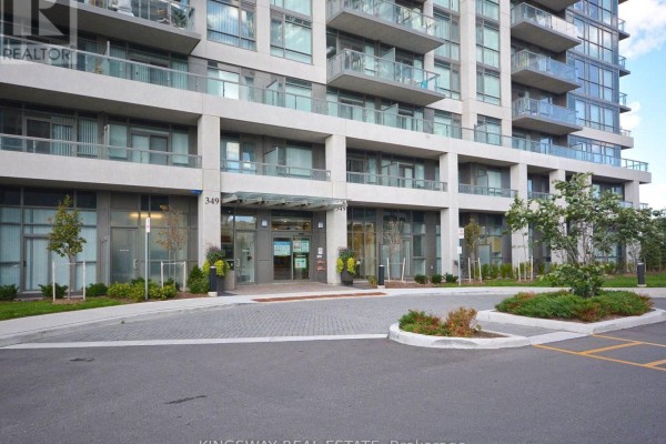 Ph 111 - 349 Rathburn Road, Mississauga, ON L5B0G9 Photo 3