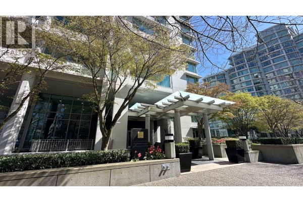 Ph 4 1777 Bayshore Dr, Vancouver, BC, photo 2