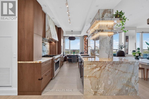 Eating area - Ph01 - 1928 Lakeshore Boulevard W, Toronto, ON M6S0B1 Photo 4
