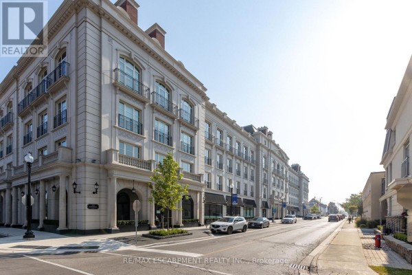 Ph1 - 300 Randall Street, Oakville, ON, photo 2