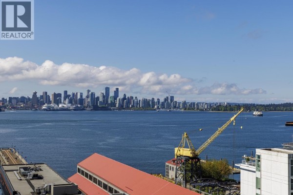 Ph1 168 E Esplanade, North Vancouver, BC V7L4X8 Photo 4