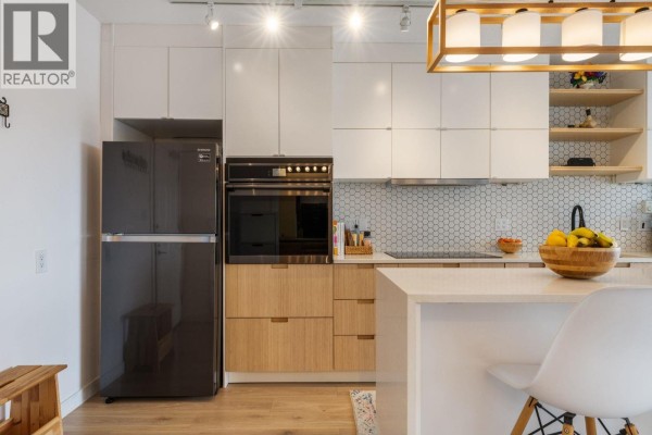 Ph10 702 E King Edward Avenue, Vancouver, BC V5V0A9 Photo 4