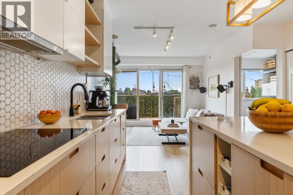 Ph10 702 E King Edward Avenue, Vancouver, BC V5V0A9 Photo 5