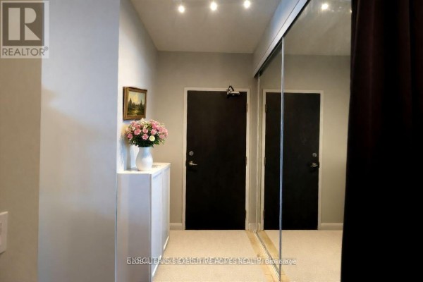 Ph101 - 225 Sherway Gardens Road, Toronto, ON, photo 3