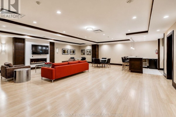 Dining room - Ph11 - 1070 Sheppard Avenue W, Toronto, ON M3J0G8 Photo 3
