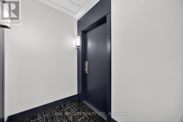 Ph11 - 55 De Boers Drive, Toronto, ON, photo 3