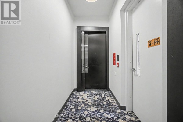 Primary Bedroom - Ph15 - 101 Erskine Avenue, Toronto, ON M4P0C5 Photo 4