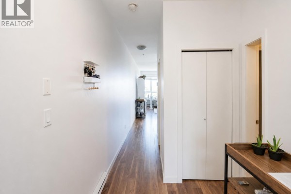 Ph15 5388 Grimmer Street, Burnaby, BC V5H0B9 Photo 2
