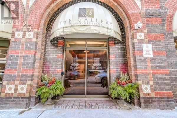 Ph2 - 25 Grenville Street, Toronto, ON, photo 2