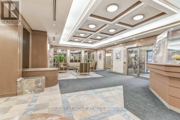 Ph2 - 25 Grenville Street, Toronto, ON, photo 3