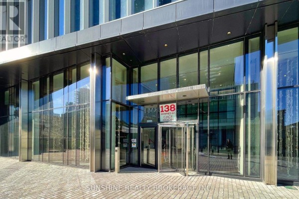 Kitchen - Ph212 - 138 Downes Street, Toronto, ON M5E0E4 Photo 3