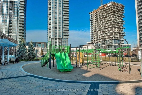 Ph22 - 275 Village Green Square, Toronto, ON M1S0L8 Photo 3