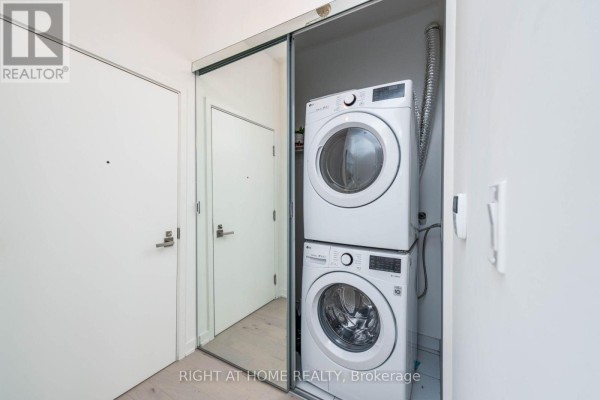 Bedroom 3 - Ph2907 - 30 Ordnance Street, Toronto, ON M6K0C8 Photo 3