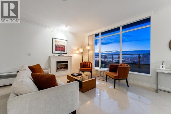 Ph3 162 Victory Ship Way, North Vancouver, BC V7L0B4 Photo 3