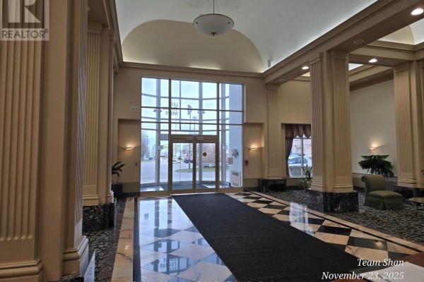 Ph302 - 1 Lee Centere Drive, Toronto, ON, photo 3
