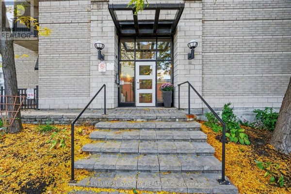 Kitchen - Ph4 - 150 Caroline Avenue, Ottawa, ON K1Y4X8 Photo 4