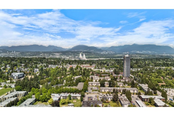 Ph4 14820 104 Avenue, Surrey, BC V3R0V9 Photo 4