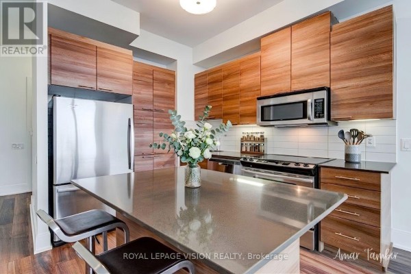Ph5 - 15 Viking Lane, Toronto, ON, photo 2
