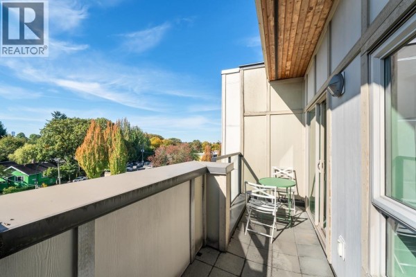 Ph7 1239 Kingsway, Vancouver, BC V5V3E2 Photo 4