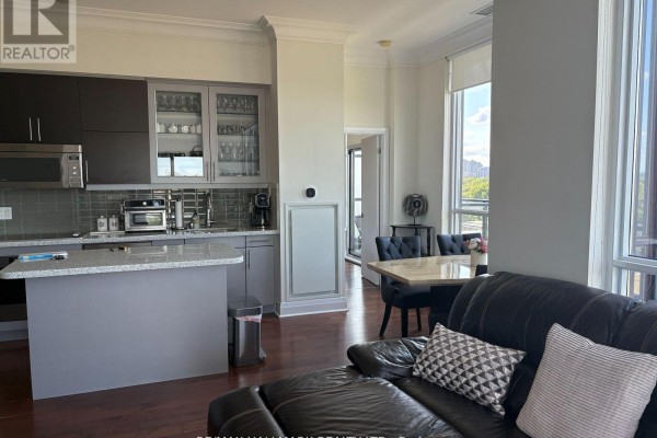 Kitchen - Ph704 - 399 Spring Garden Avenue, Toronto, ON M2N3H6 Photo 2