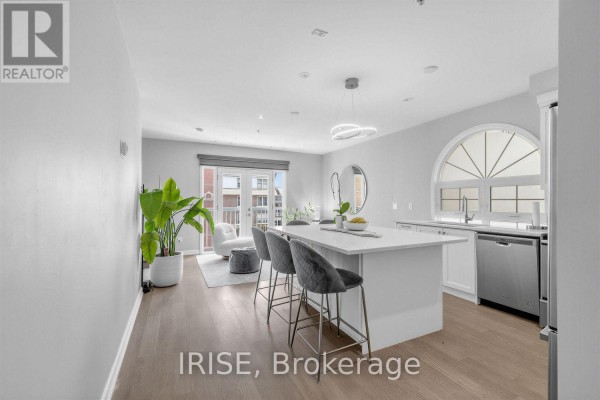 Ph8 - 539 Jarvis Street, Toronto, ON M4Y2H7 Photo 2