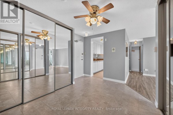 Ph8 - 555 Brittany Drive, Ottawa, ON, photo 3