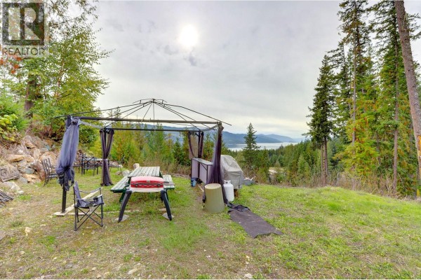 Pine Avenue Lot# 80, Anglemont, BC V0E1M8 Photo 5