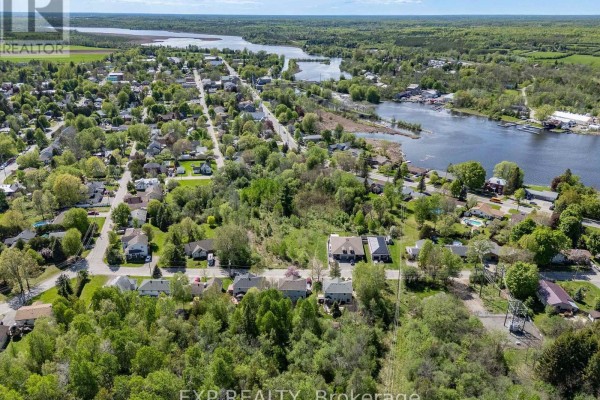 Plan 7 Pt Lots Gertrude Avenue, Merrickville Wolford, ON, photo 2